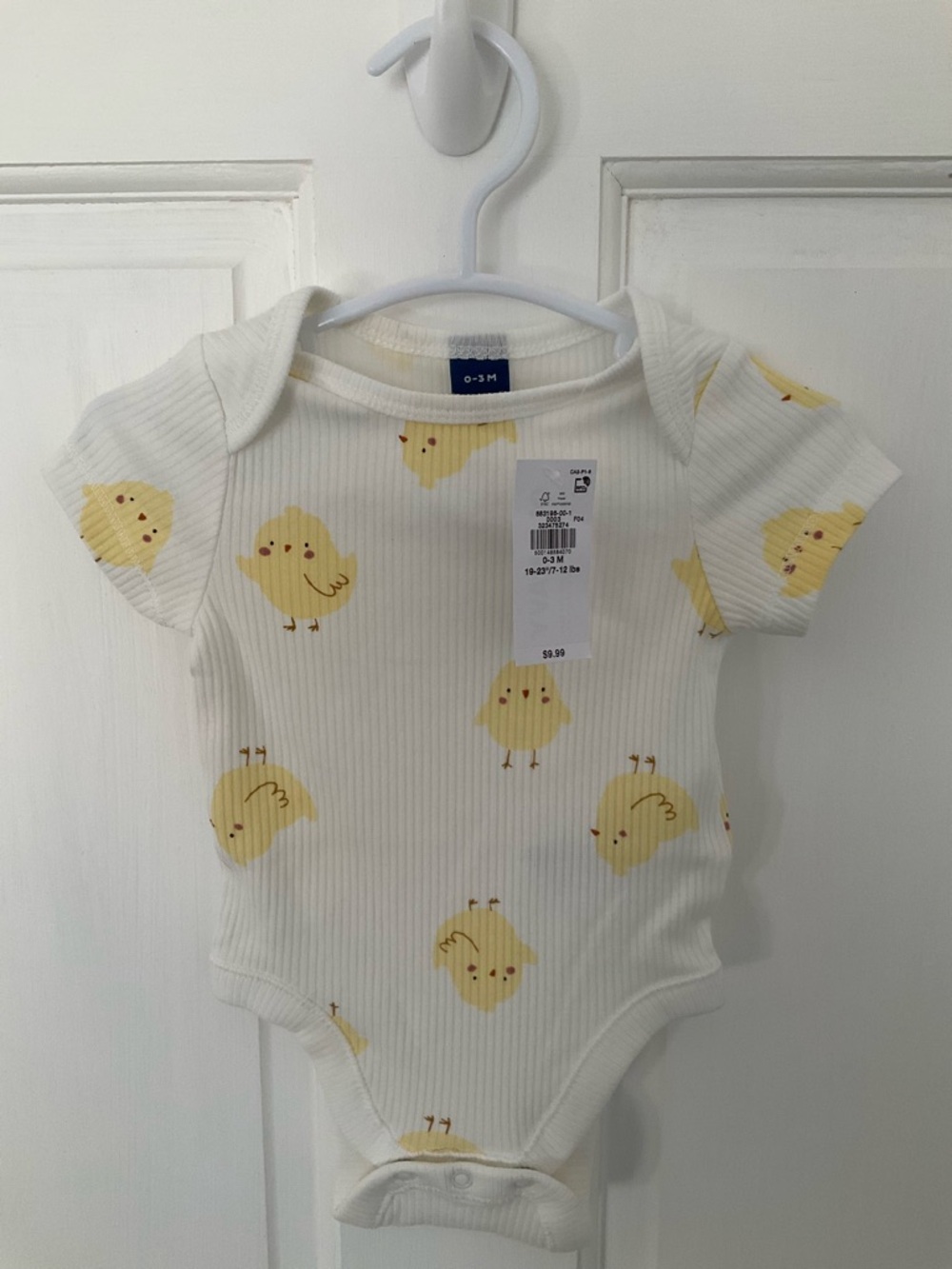 Old Navy White Ribbed Baby Onesie with Yellow Chick Print NWT - Picture 3 of 4